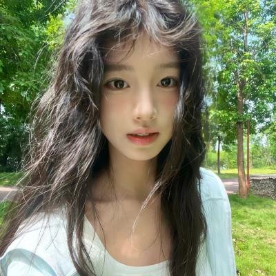 八面玲珑的申小姐 封面